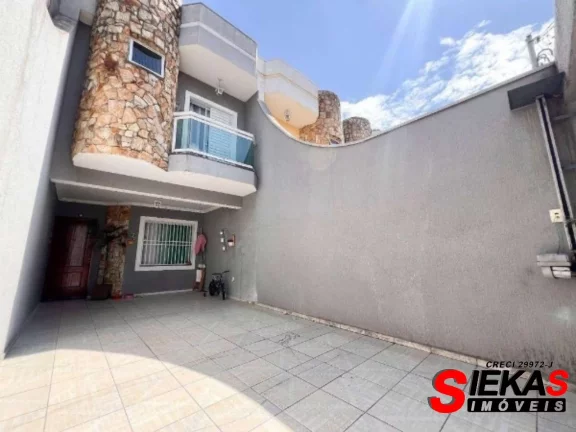 Imagem Imperdível oportunidade de adquirir uma casa de 3 quartos na Vila Carrão, São Paulo - SP: 1 suíte, 1 sala, 1 banheiro, 2 vagas de garagem e 207m² de área.
