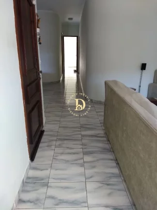 Imagem Casa - Jardim Ismênia - 3 Dormitórios (1 suíte) - 220m² - São José dos Campos/SP