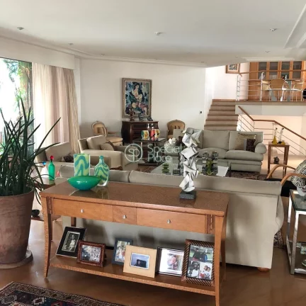Imagem Excelente apartamento com 540m² no Jardim Paulista Amplo living com mezanino, lareira, home theater...
