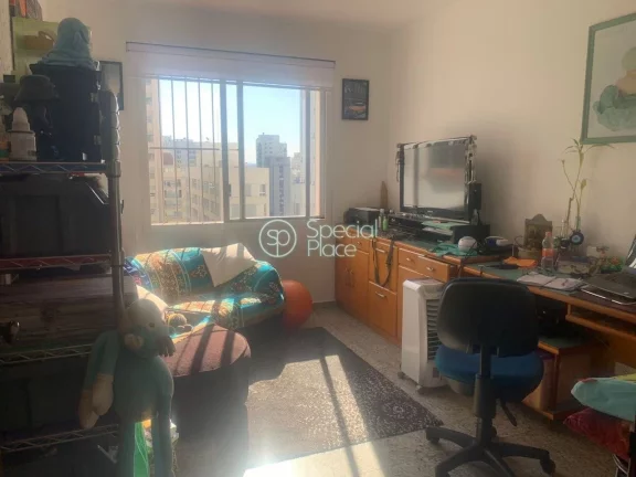 Imagem Excelente apartamento com 263m2 de área privativa, 4 dormitórios ( 3 suítes ) e 1 vaga na garagem...