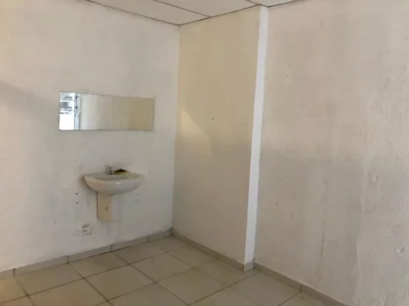 Imagem Salão, 80 m² - venda por R$ 750.000,00 ou aluguel por R$ 3.119,12/mês - Jardim Santa Helena - Suzano/SP