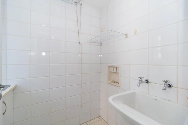 Imagem Apartamento de 3 quartos no bairro Água Verde