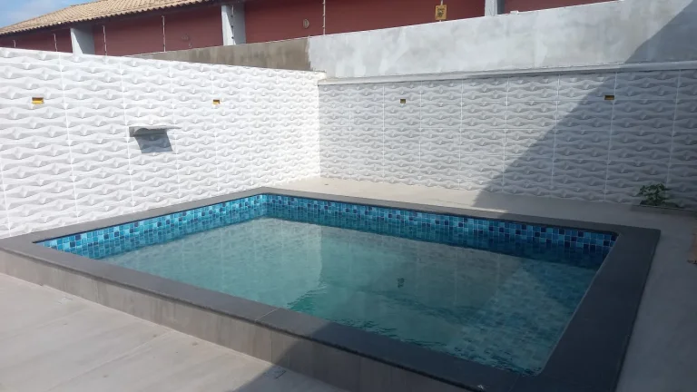 Imagem Casa para Venda em Itanhaém, Cibratel II, 3 dormitórios, 1 suíte, 2 banheiros, 2 vagas