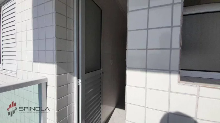 Imagem Apartamento com 2 dormitórios à venda, 78 m² por R$ 450.000,00 - Mirim - Praia Grande/SP