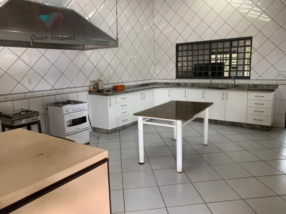 Imagem Oportunidade imperdível! Chácara em condomínio à venda em Ribeirão Preto-SP, no bairro Itanhangá Chácaras de Recreio. 3 quartos, 1 suíte, 1 banheiro, 600,00m² de área. Visite agora! Quer Imóvel Negócios Imobiliários.