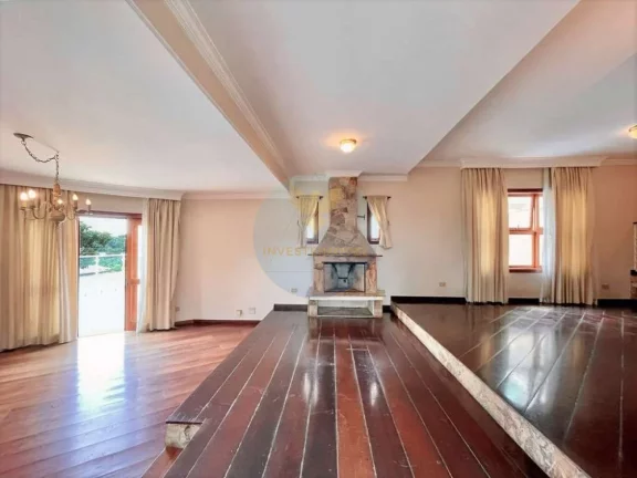 Imagem Casa em Condomínio a Venda no bairro Granja Viana - Carapicuíba, SP