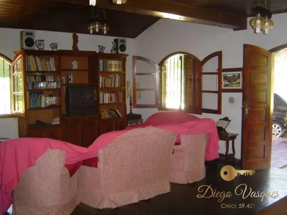 Imagem Sítio para Venda em Teresópolis / RJ no bairro Santa Rosa