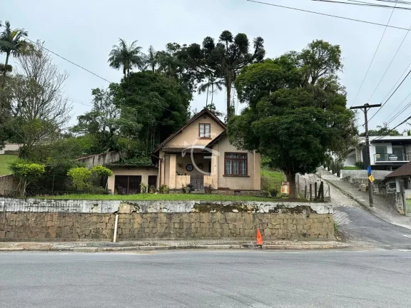 Imagem TERRENO COMERCIAL/RESIDENCIAL em JOINVILLE - SC, FLORESTA