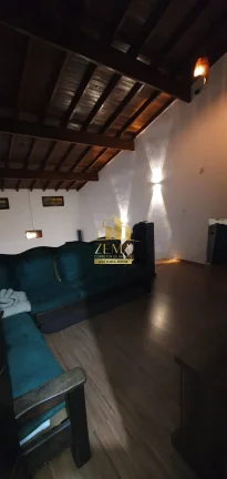 Imagem Casa com 02 dorms, 131m2, Lareira, Piscina, Elevador, 03 vagas