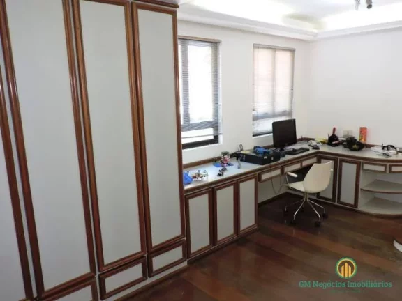 Imagem Casa com 4 suites em 5 mil m²! Lazer e privacidade! Energia solar!
