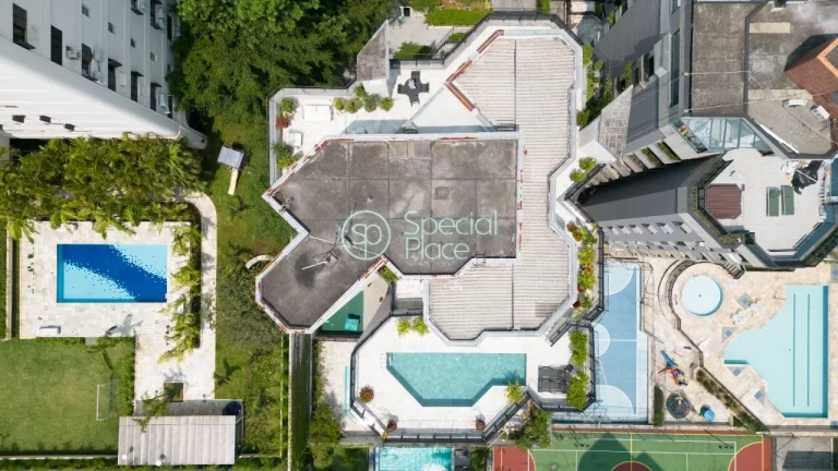 Imagem Incrível cobertura em uma das melhores ruas do Real Parque! Recém reformada, com sala e escadaria ...