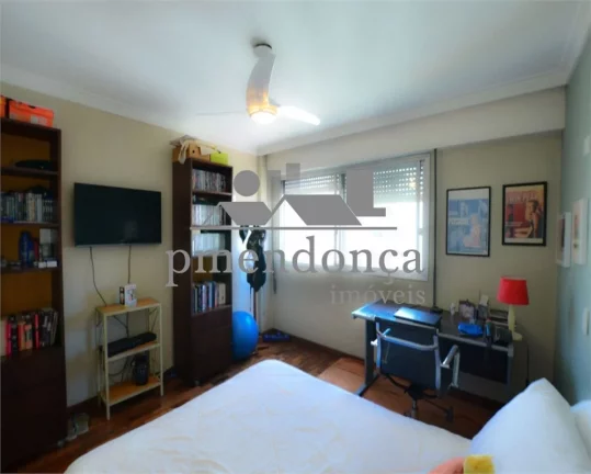Imagem Apartamento à venda em Perdizes com 3 quartos( 1 suíte ) e 2 vagas fixas, 130m2