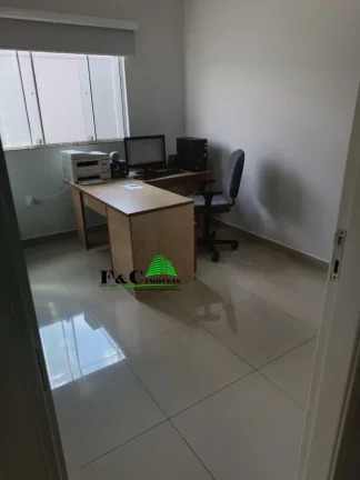 Imagem Casa em Condomínio para Venda em Limeira, Vale das Oliveiras, 4 dormitórios, 1 suíte, 2 banheiros, 2 vagas