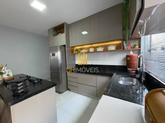 Imagem Casa com 3 quartos no Cidade Satélite São Luíz, em terreno com 199m² com 121m² de área constru...
