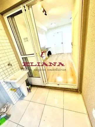 Imagem Apartamento à venda em São Paulo, Lapa, com 2 quartos, 41m²