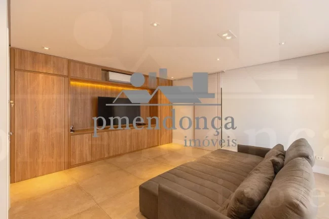 Imagem Excelente apartamento de 93m², localizado em Pinheiros com 2 quartos ( 1 suíte ) e 2 vagas..
