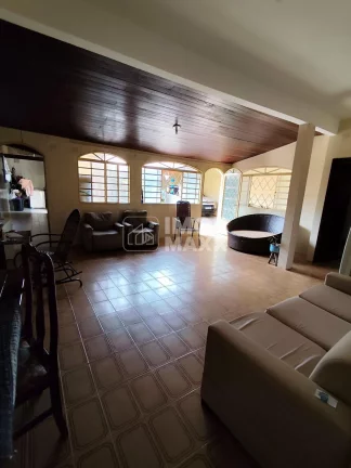Imagem Casa Quadra 07 Sobradinho. 3 Quartos 1 suíte. Lote de 350m²
