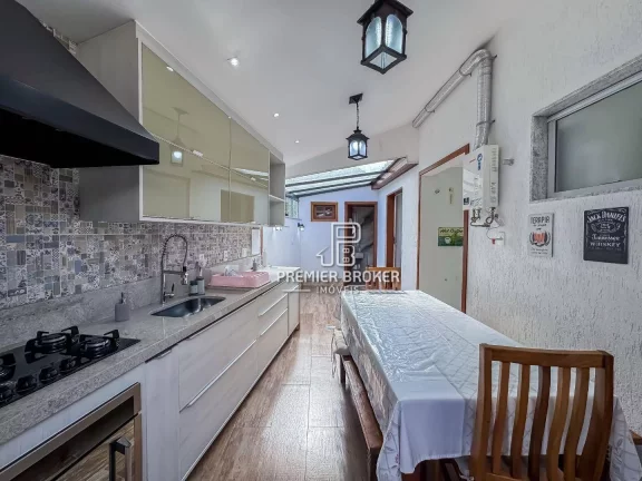 Imagem Casa à venda, 115 m² por R$ 850.000,00 - Albuquerque - Teresópolis/RJ