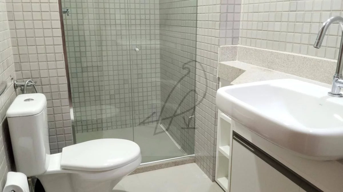Imagem Vendo Excelente 4 Quartos, 187m2, Barra avenida, Salvador, Barra