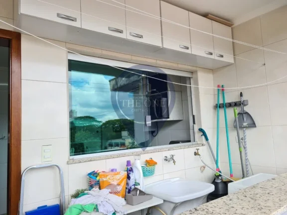 Imagem Casa à venda no Parque Maria Domitila: 2 quartos, 2 suítes, 2 salas, 3 banheiros, 2 vagas, 125m². Conforto e privacidade!