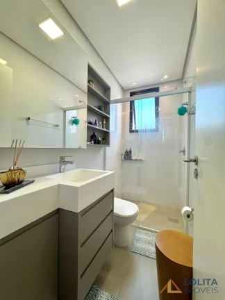 Imagem Apartamento Alto Padrão à Venda, 4 quartos e 2 garagens no Itacorubi, Florianópolis/SC