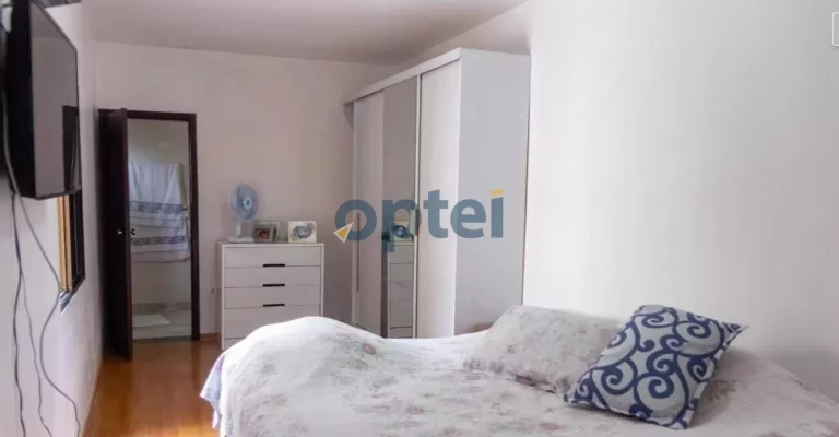 Imagem CASA TERREA COM 03 QUARTOS (01 SUITE) NO OTIMO BAIRRO DO JARDIM HOLLYWOOD -SBC
