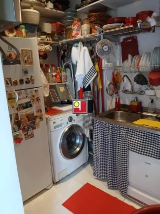 Imagem Vendo 3Q Av Lucio Costa, na Praia da Barra, ônibus, clube, segurança, tenis, piscinas, sauna, squash, skate, futebol, pier, parquinhos, comercio farto