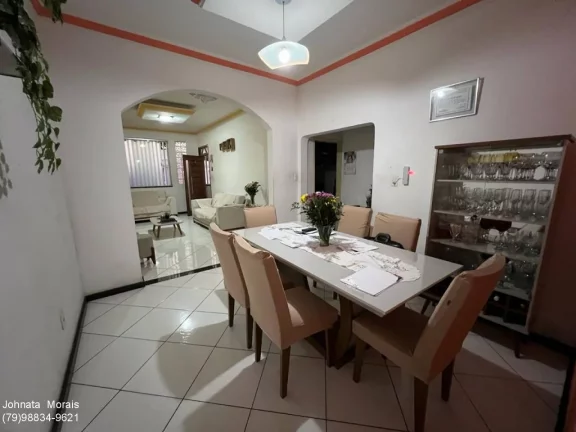 Imagem Casa no Getúlio Vargas - Espaçosa, 5 quartos e ótima localização!