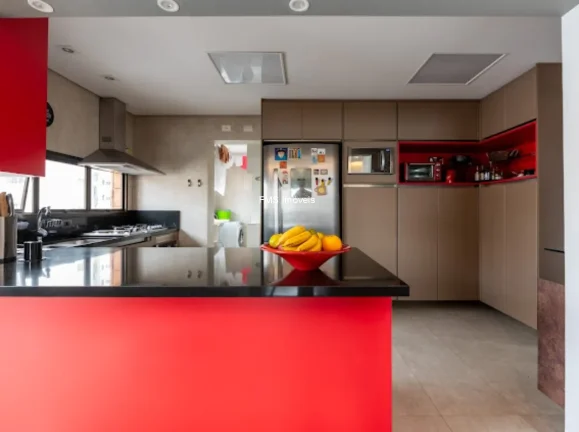 Imagem Imperdível oportunidade! Apartamento de 3 quartos com suíte, sala ampla e 3 vagas na garagem em Moema, SP. Confira!