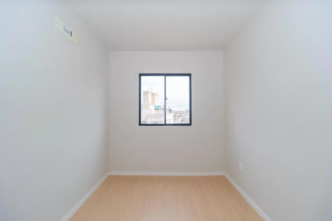 Imagem Belíssimo apartamento semi mobiliado, no Campo Comprido disponível para sua primeira locação composto de: