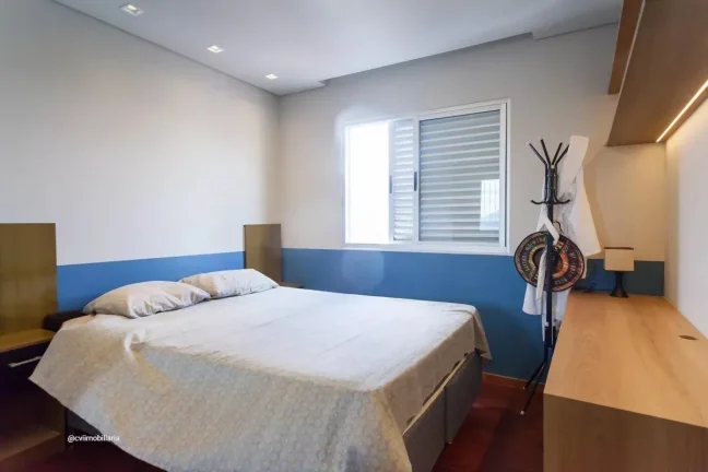 Imagem Cobertura mobiliada com 184m² localizada no bairro Ana Lúcia, ideal para quem busca espaço, sofis...