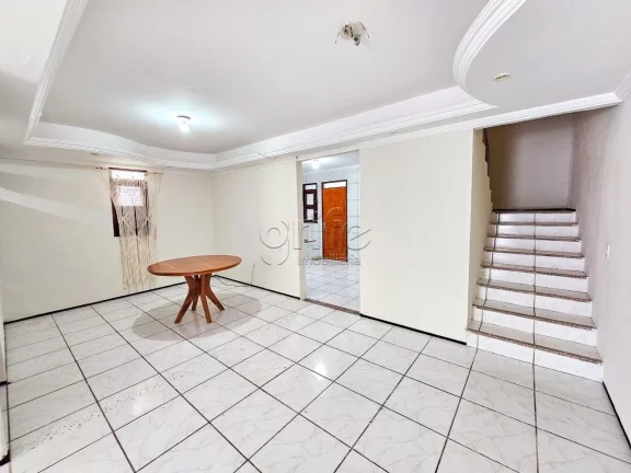 Imagem VENDE-SE: CASA DUPLEX PROXIMO a UECE Se você está em busca de uma casa para comprar, sua busca ter...