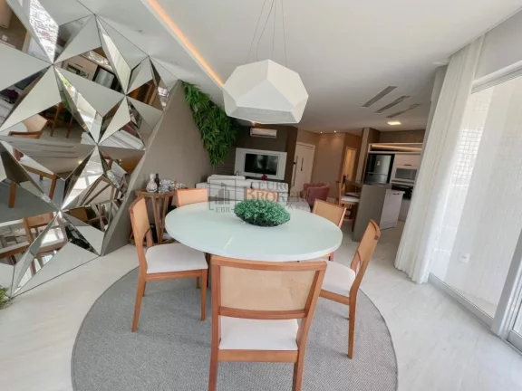 Imagem Apartamento com 3 suítes à venda no Centro de Balneário Camboriú/SC