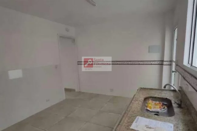 Imagem Sobrado para Locação em Santo André, Centro, 2 dormitórios, 1 suíte, 2 banheiros, 3 vagas