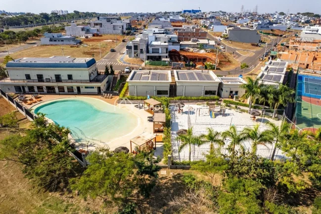 Imagem Terreno no Condomínio Santorini Residencial Club - Paulínia-SP

Esse belo terreno possui uma área...