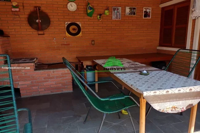 Imagem Casa para Venda em Limeira, Boa Vista, 3 dormitórios, 4 banheiros, 4 vagas