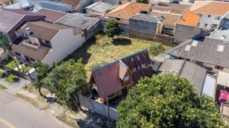 Imagem Terreno de 575m² de frente para rua, no Guaíra