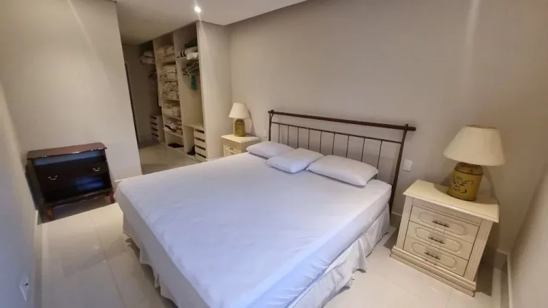 Imagem Apartamento com 3 dormitórios à venda, 180 m² - Pitangueiras - Guarujá/SP
