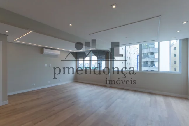 Imagem Cobertura Duplex reformada em Pinheiros, com 170 m² .