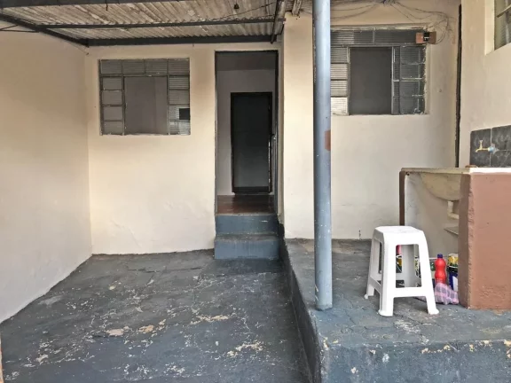 Imagem OPORTUNIDADE UNICA! DUAS CASAS NA MELHOR LOCALIZAÇÃO DO JARDIM CONSOLAÇÃO POR APENAS R$200 MIL (FRENTE PARA DUAS RUAS)