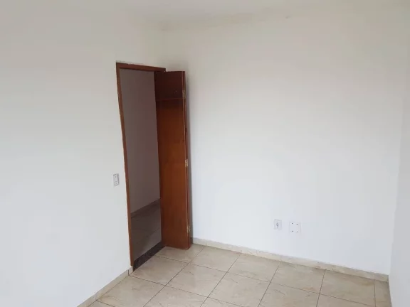 Imagem Apartamento com 2 dormitórios à venda, 76 m² por R$ 275.000 - Parque Capuava - Santo André/SP