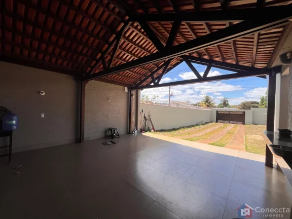 Imagem Casa à Venda no Bairro Caiçaras – 2 Quartos, sendo 1 Suíte, Lote de 660 m² – Patos de Minas