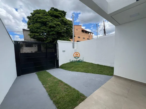 Imagem Casa com 3 dormitórios à venda, 90 m² por R$ 729.000,00 - Promissão - Lagoa Santa/MG
