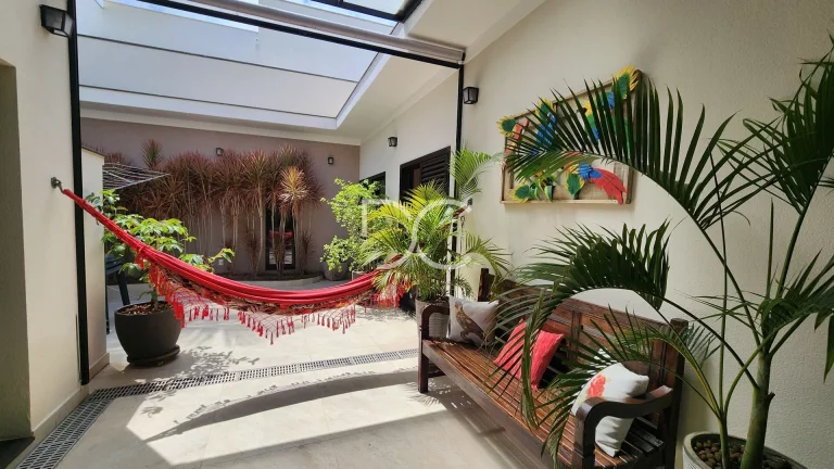 Imagem Condomínio Lago da Boa Vista - Venda Sobrado Alto Padrão AC 350m² | AT 360m² | 4 Suítes | 6 Ban | 4 Vagas