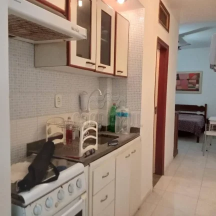 Imagem Copacabana - Residencial › Kitnet com 1 quarto(s) a Venda
