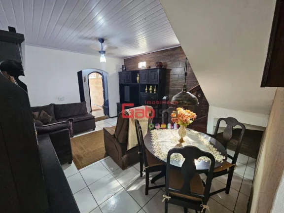 Imagem Casa com 2 dormitórios à venda, 150 m² por R$ 450.000 - Jardim Náutilus - Cabo Frio/RJ