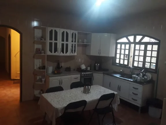 Imagem Oportunidade Sobrado 3 Dorms com Edícula – Res. União