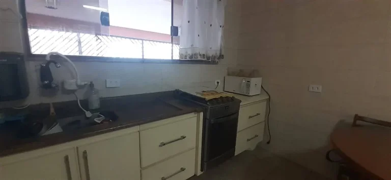 Imagem Sobrado Maravilhoso 4 Dormitorios sendo 1 Suite e 3 vagsa de Garagens