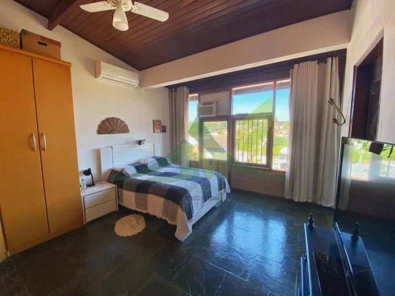 Imagem Casa Espaçosa e Aconchegante à Venda no Bairro Loanda, Atibaia/SP