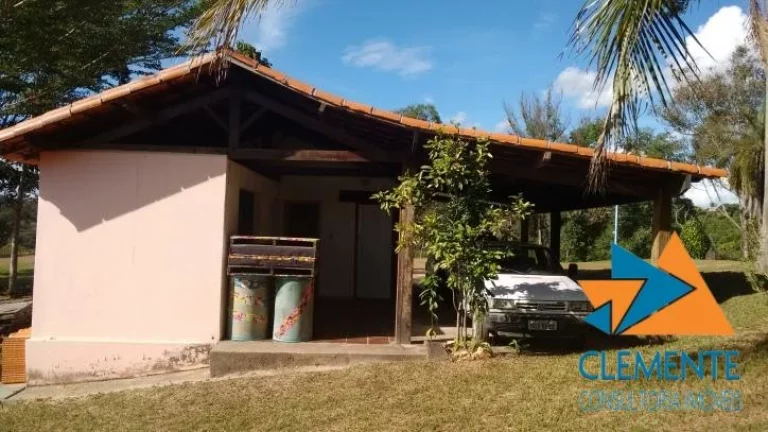 Imagem Sítio de 42.100 m2, área urbana, 3 casas, Sta Luzia-MG